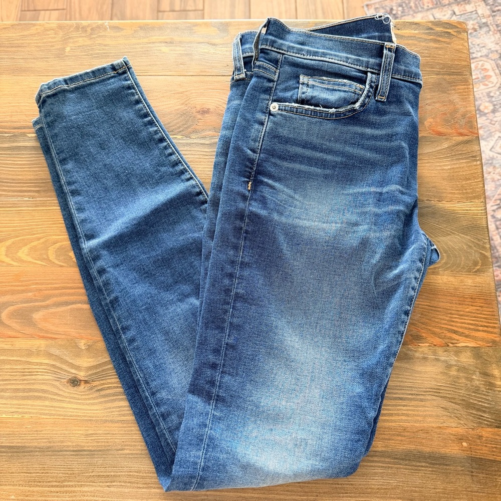 Current/Elliott Skinny Jeans in Medium Blue Wash - Picture 2 of 7